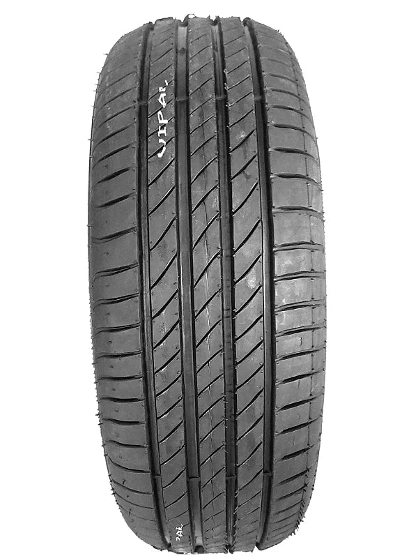 Pneu Remold - 195/60R15 - Borracha Vipal - Marca Long Way